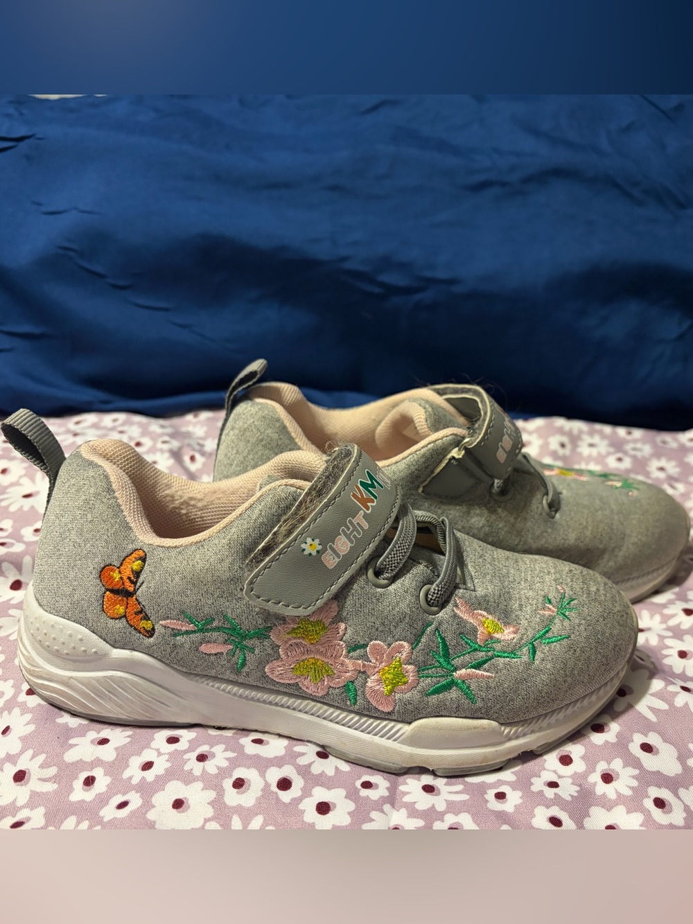 Kids Gray Floral Embroidered Slip-On Sneakers